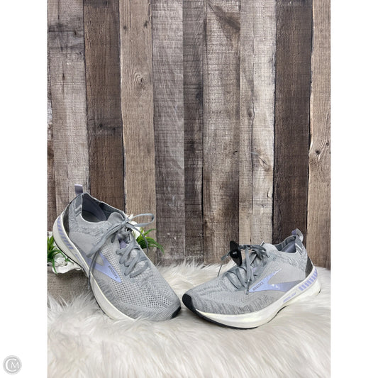 Shoes Athletic By Brooks In Grey, Size: 10