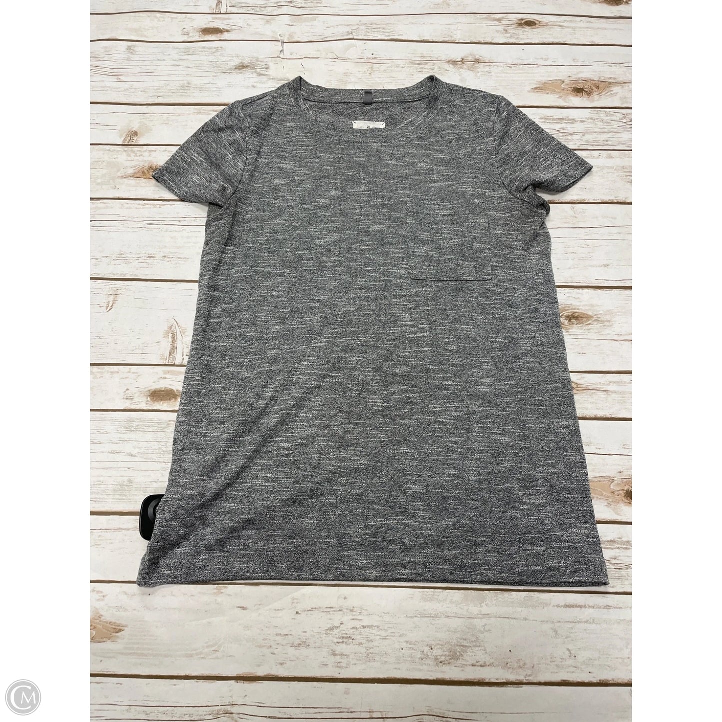Top Short Sleeve Basic By Lou And Grey In Grey, Size: S