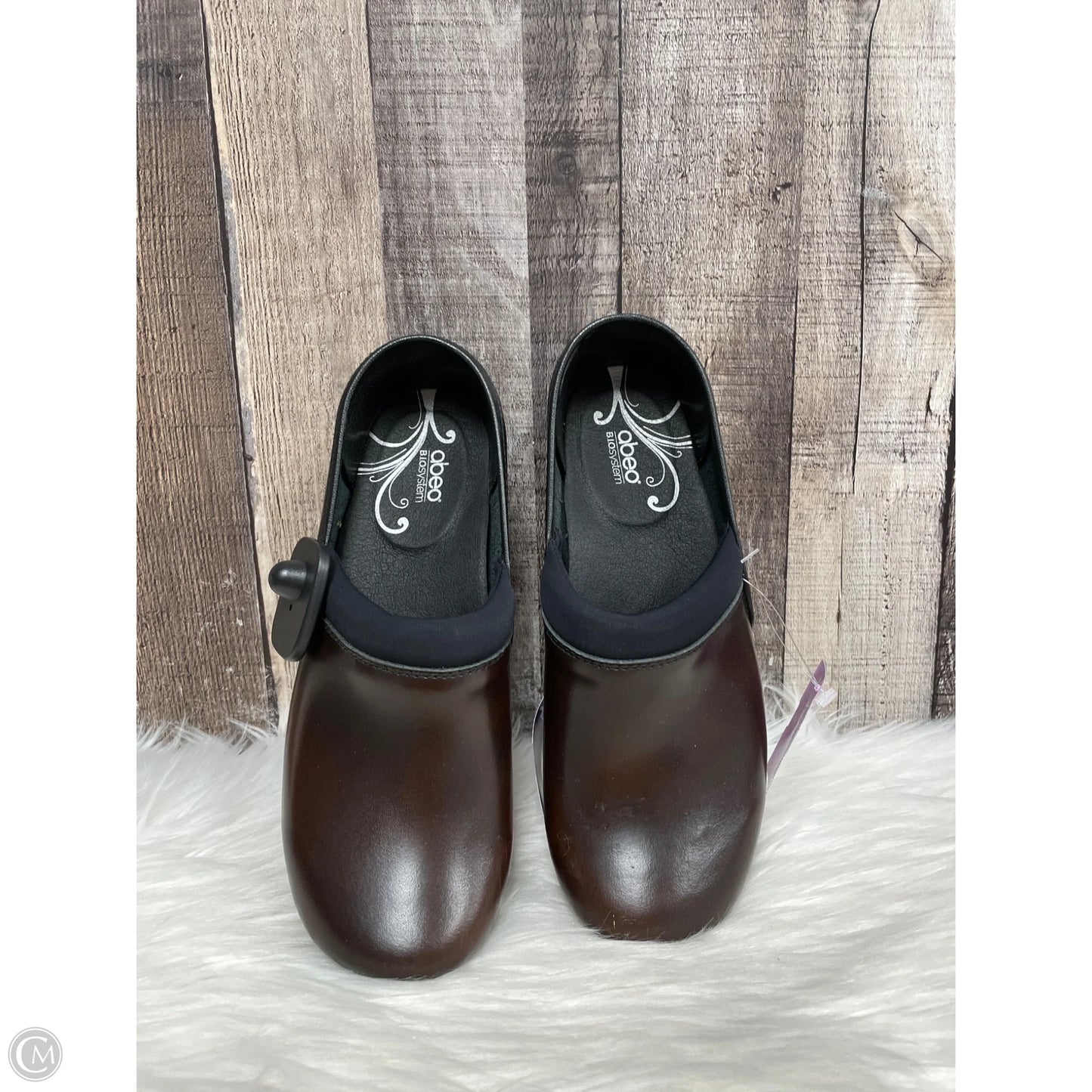 Shoes Flats By Abeo In Brown, Size: 7.5