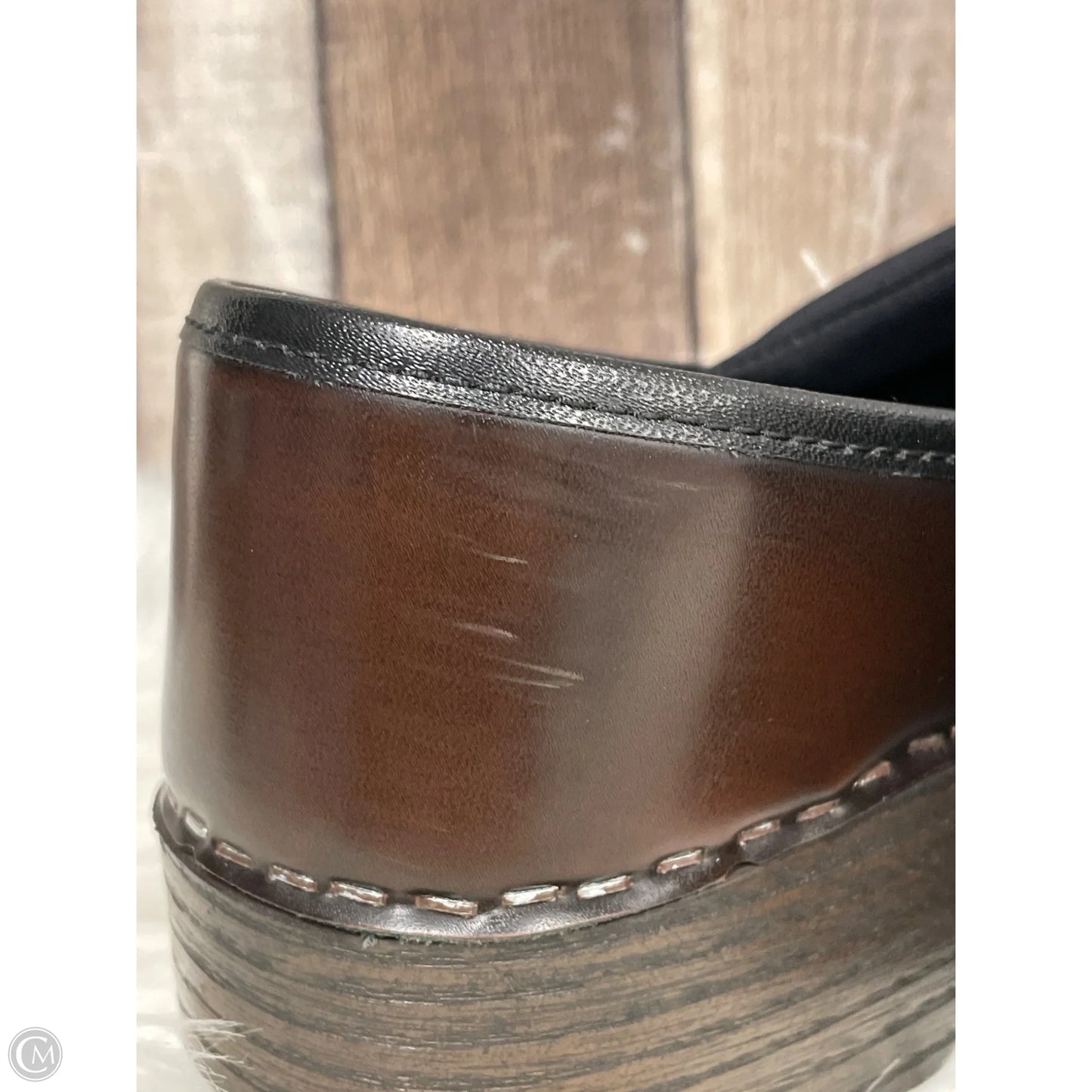 Shoes Flats By Abeo In Brown, Size: 7.5