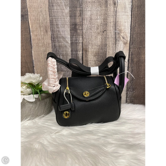 Crossbody By Cmf, Size: Small