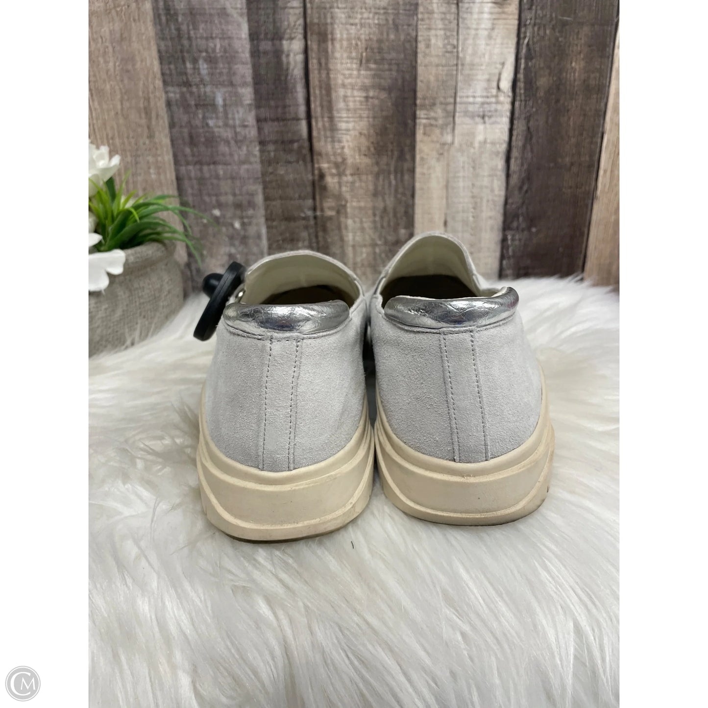 Shoes Flats By Franco Sarto In Grey, Size: 8.5