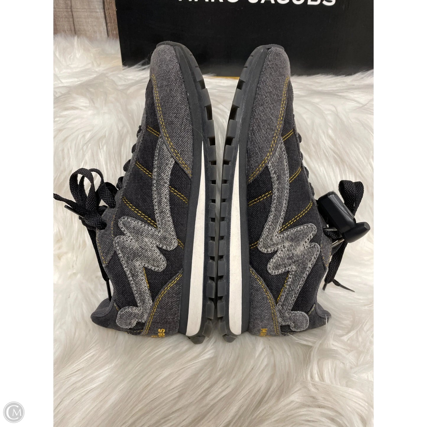 Shoes Designer By Marc Jacobs In Black & Grey, Size: 8