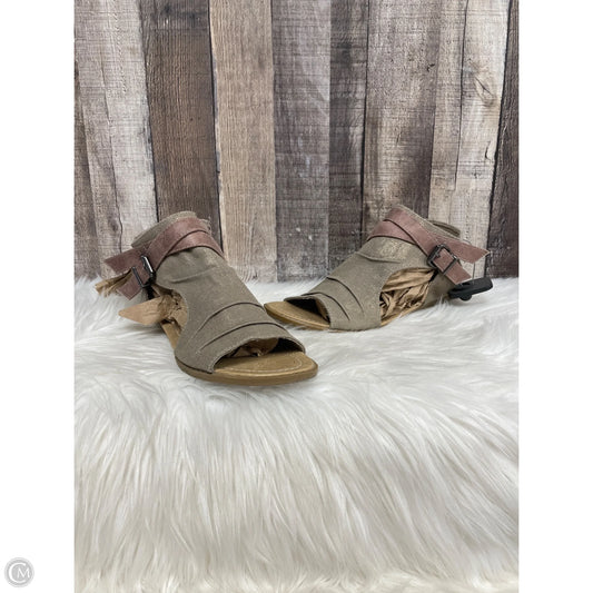 Sandals Flats By Not Rated In Tan, Size: 8.5