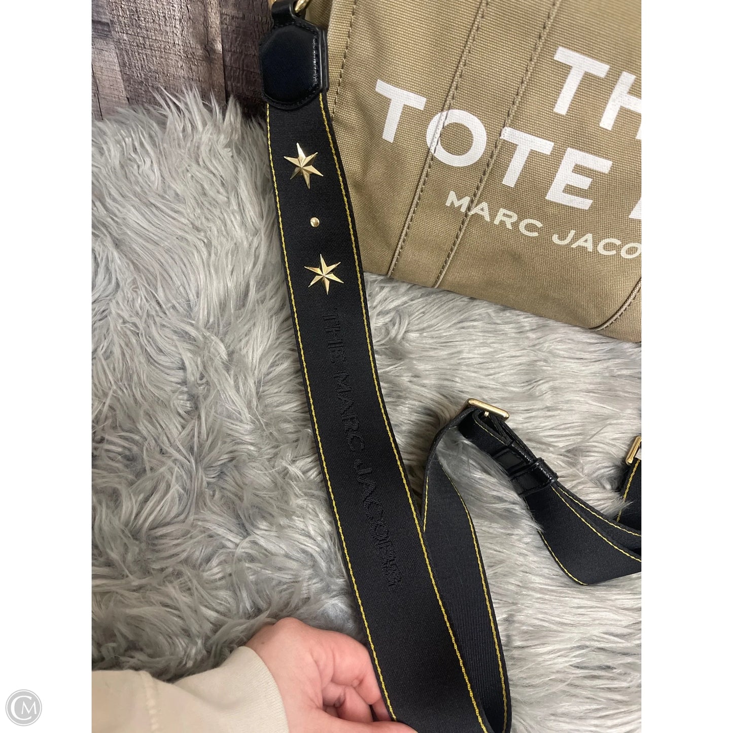 Crossbody Designer By Marc Jacobs, Size: Large