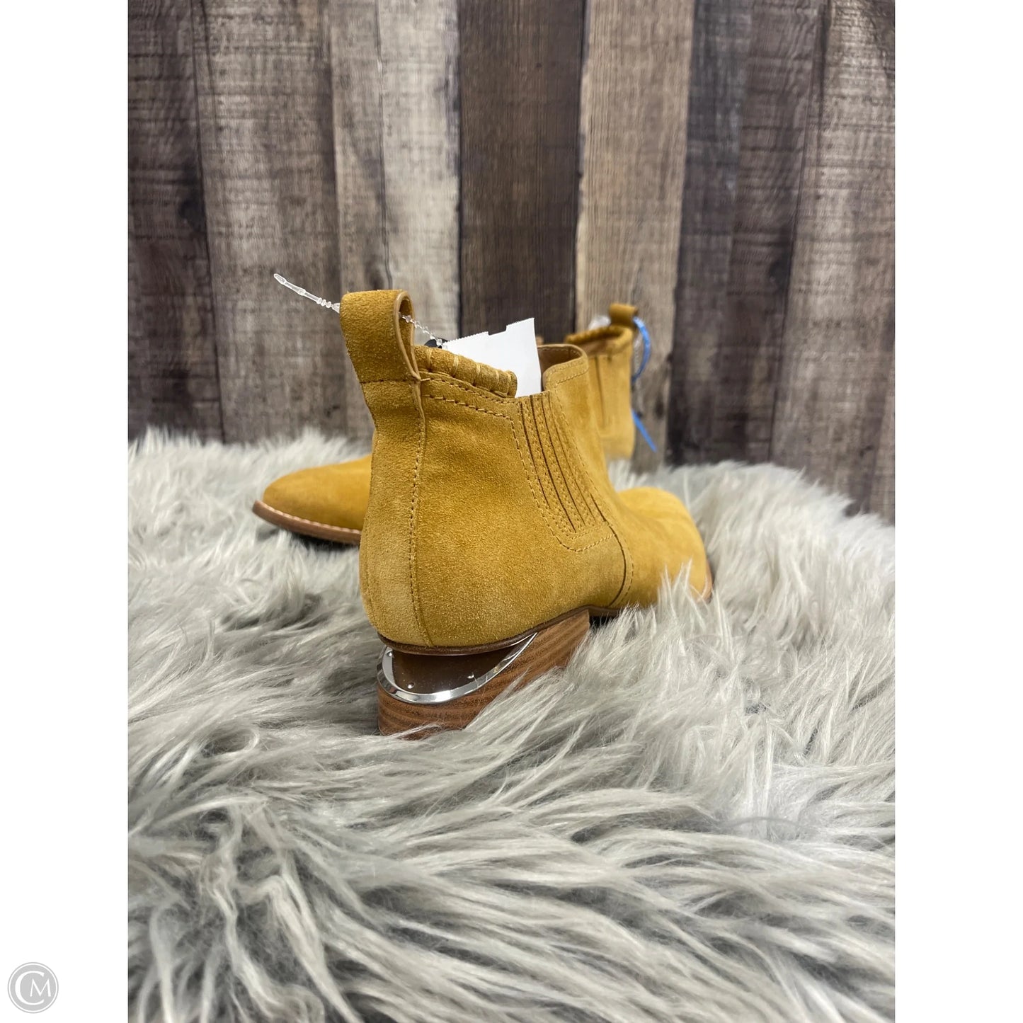 Boots Luxury Designer By Alexander Wang In Gold, Size: 9