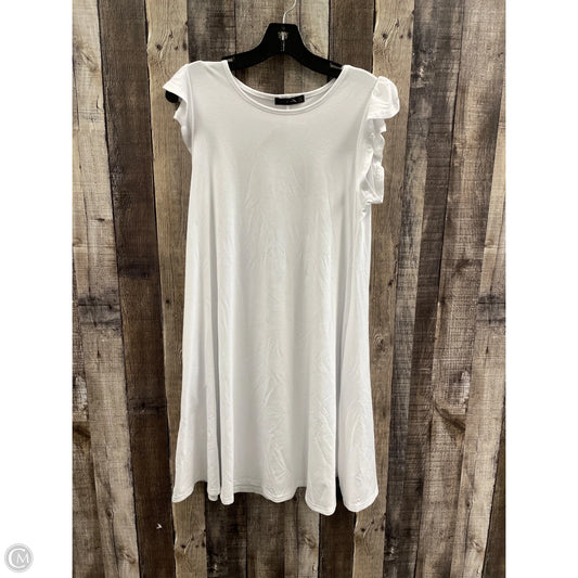 Dress Casual Short By Cmf In White, Size: M