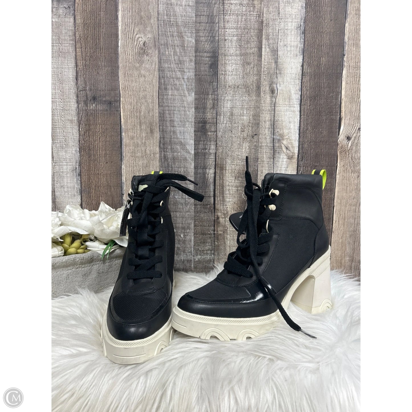 Boots Ankle Heels By Sorel In Black & White, Size: 10