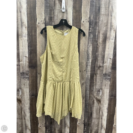 Dress Casual Short By Asos In Green, Size: L