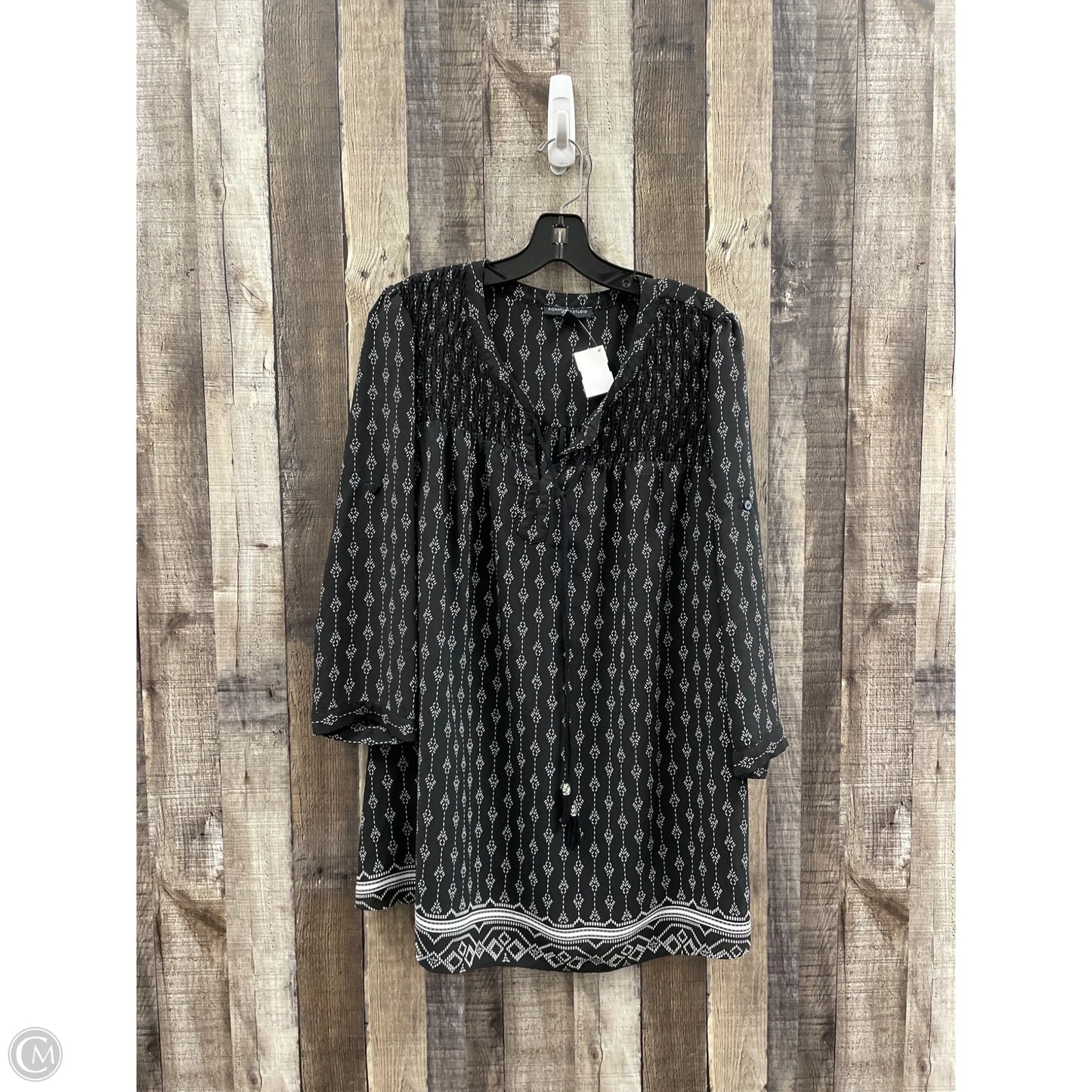Top Long Sleeve By Signature Studio In Black, Size: 1x