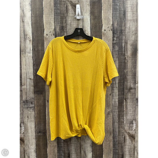 Top Short Sleeve By Cmf In Yellow, Size: Xl