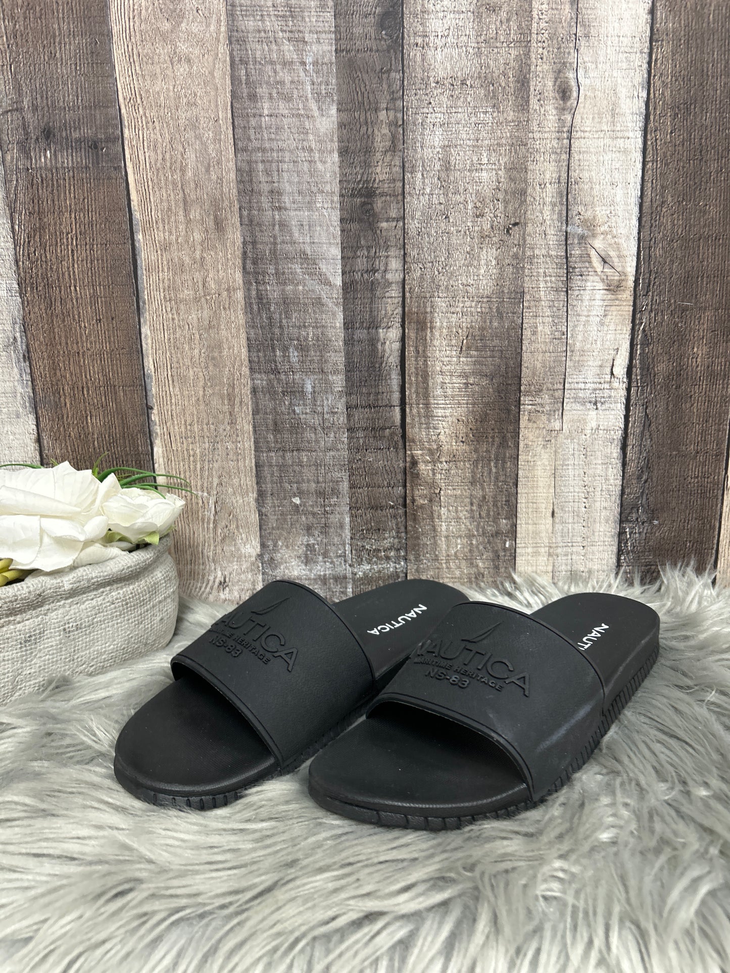 Black Sandals Sport Nautica, Size 9