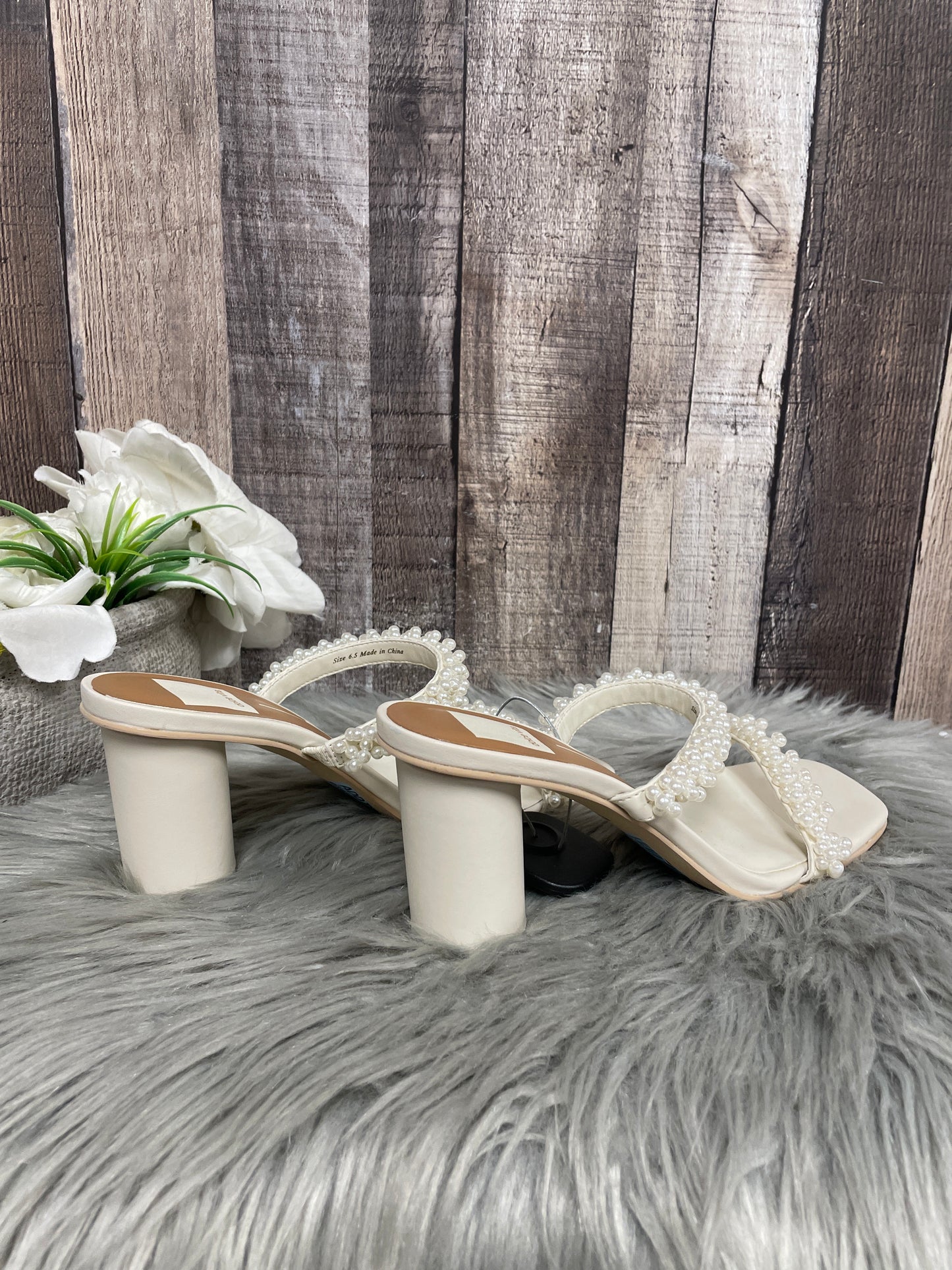 Sandals Heels Block By Dolce Vita In Cream, Size: 6.5