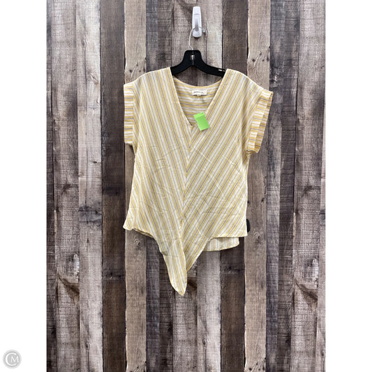 Top Sleeveless By Monteau In Yellow, Size: M