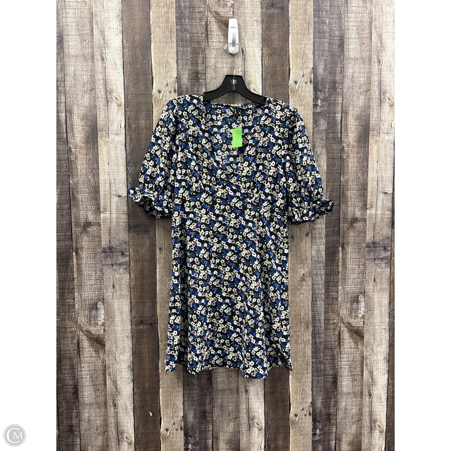 Dress Casual Short By Vero Moda In Floral Print, Size: M