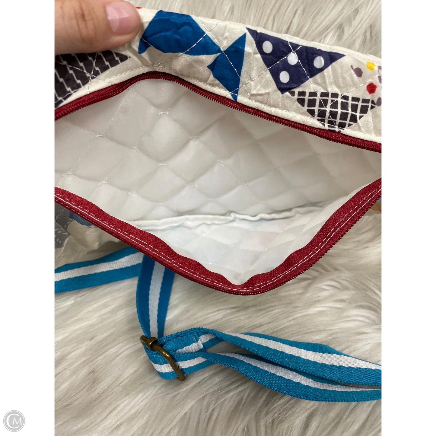 Crossbody By Clothes Mentor, Size: Small