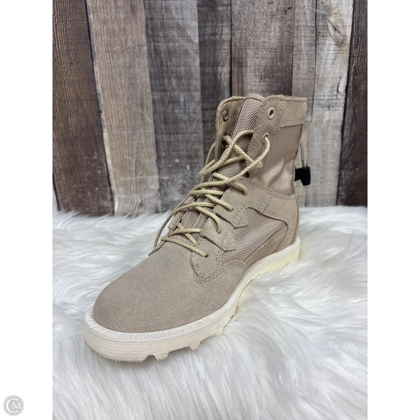Boots Ankle Flats By Sorel In Tan, Size: 5.5