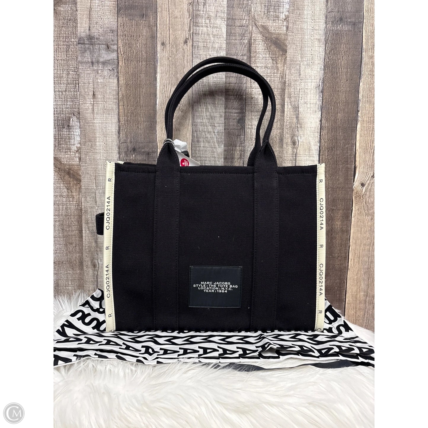 Tote Luxury Designer By Marc Jacobs, Size: Large