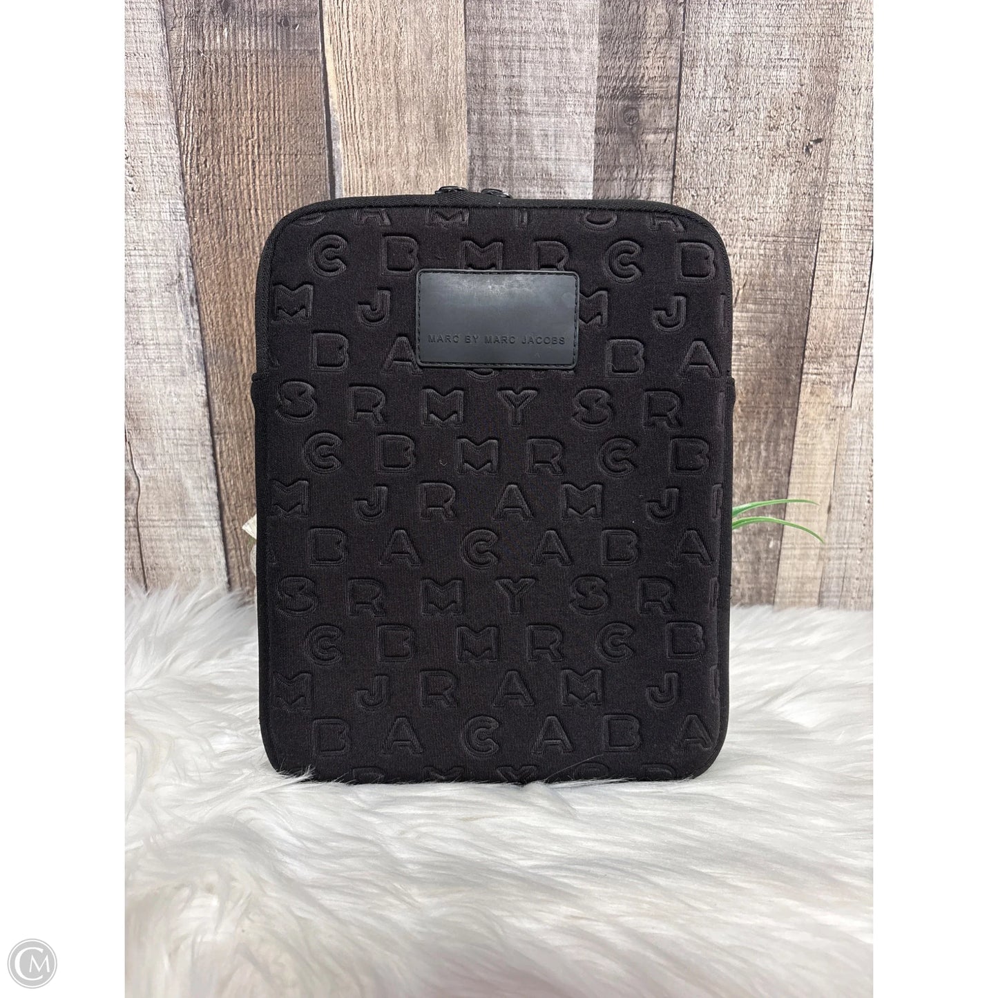 Laptop Sleeve Designer By Marc By Marc Jacobs, Size: Medium