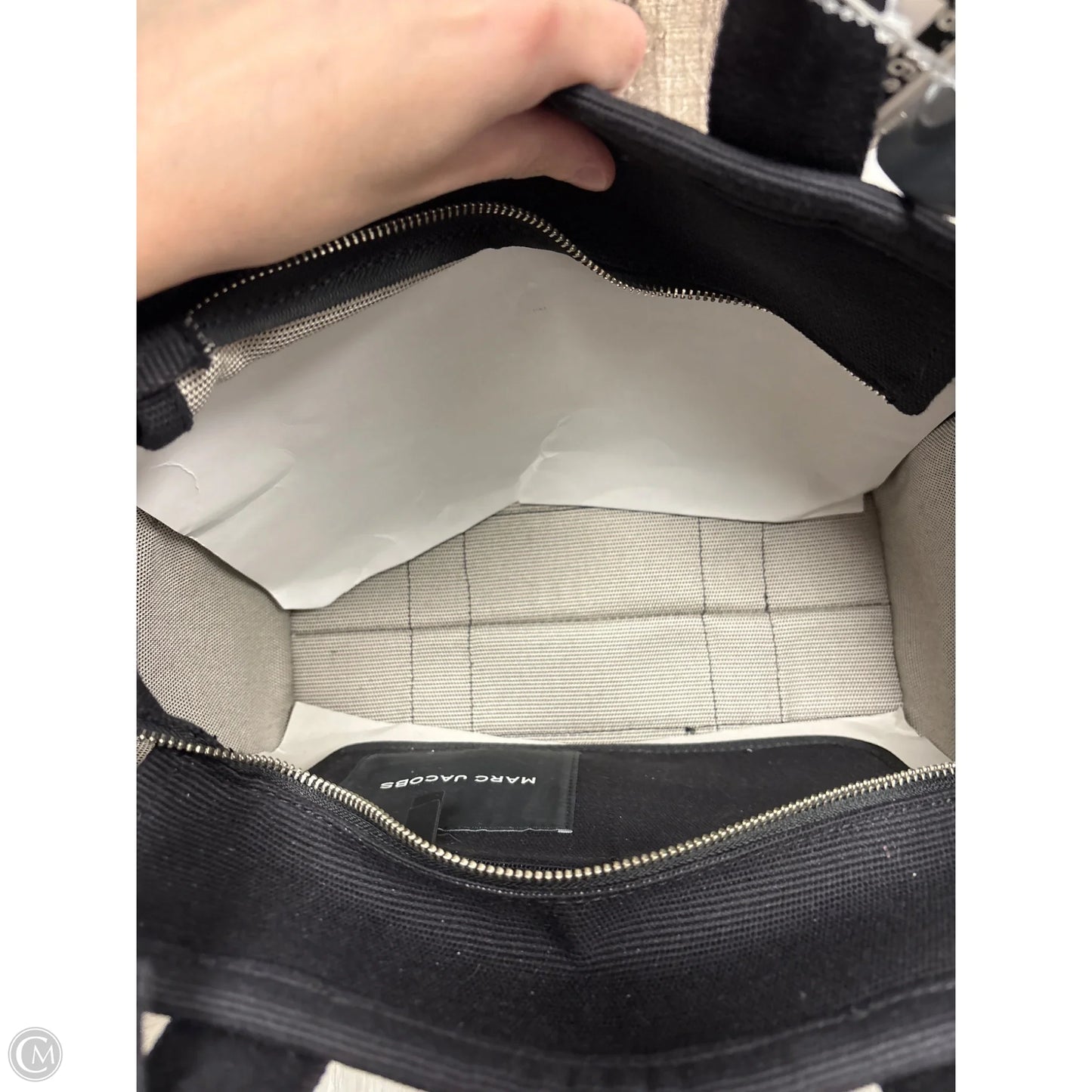 Tote Luxury Designer By Marc Jacobs, Size: Medium