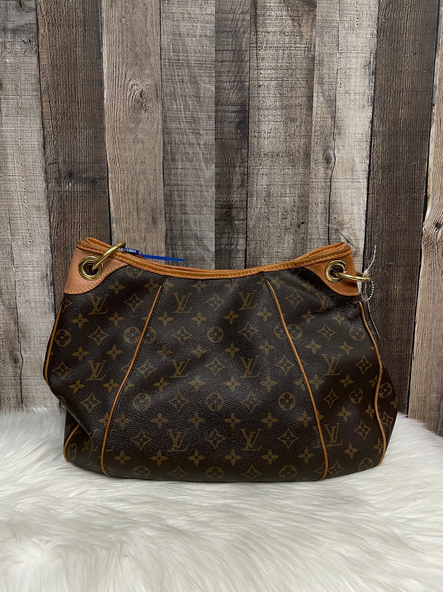 Handbag Luxury Designer By Louis Vuitton, Size: Large