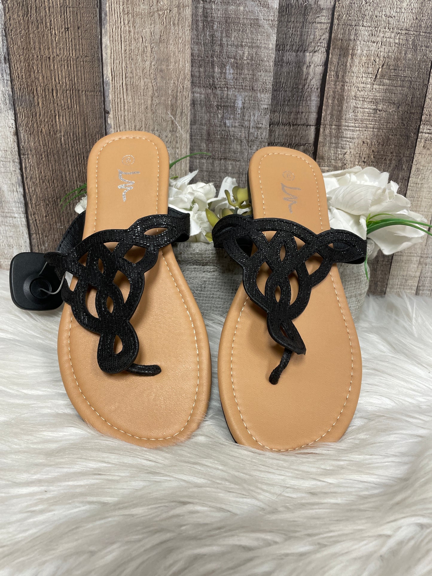 Sandals Flats By Cme In Black, Size: 8