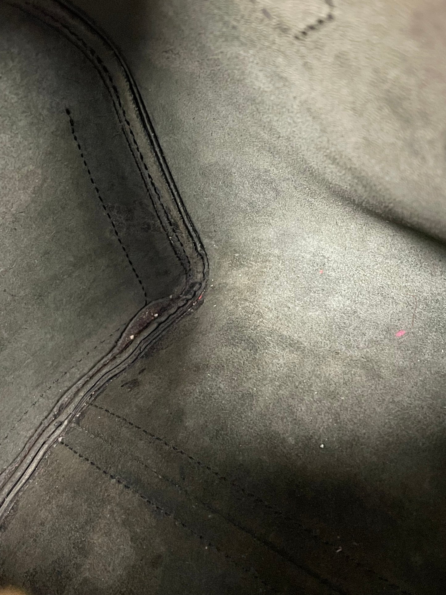 Handbag Luxury Designer By Louis Vuitton, Size: Medium