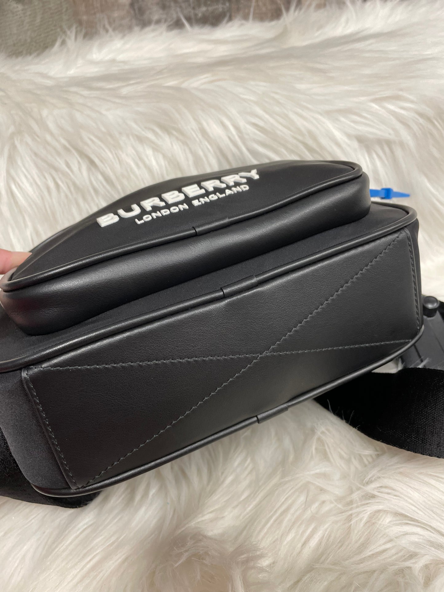 Belt Bag Luxury Designer By Burberry, Size: Medium