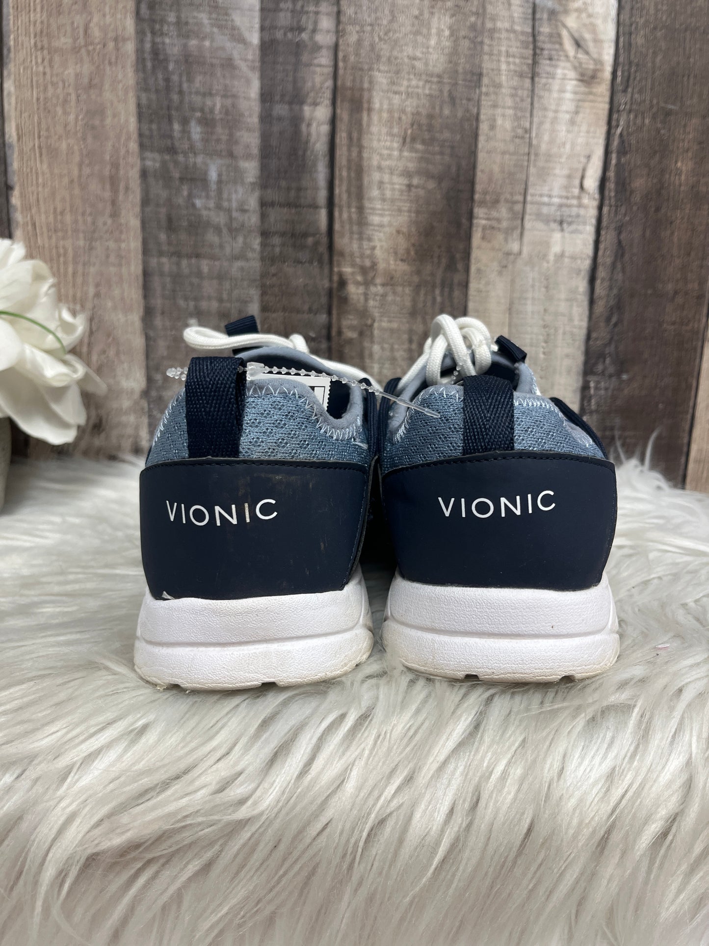 Shoes Athletic By Vionic  Size: 9