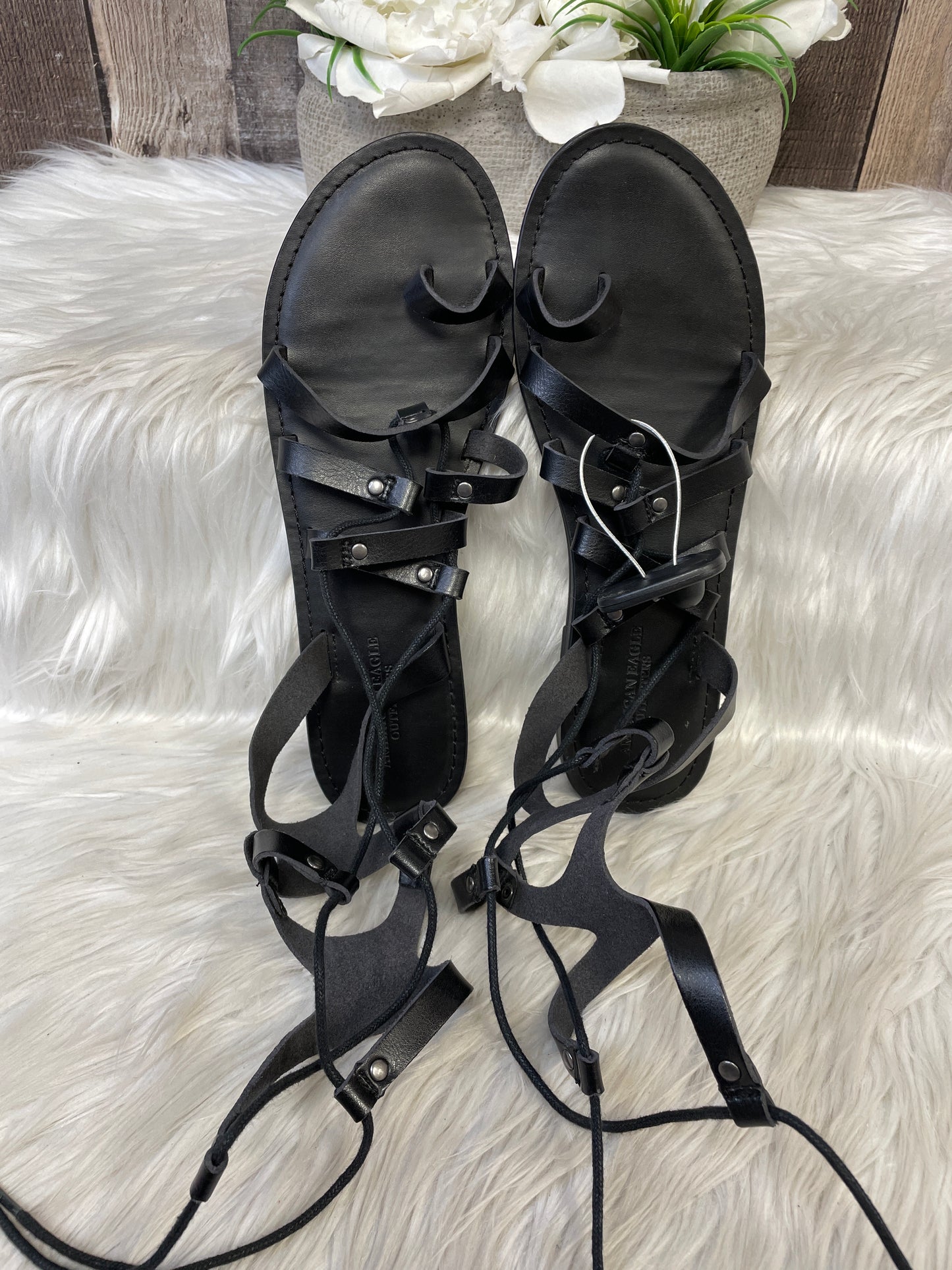 Sandals Flats By American Eagle  Size: 9
