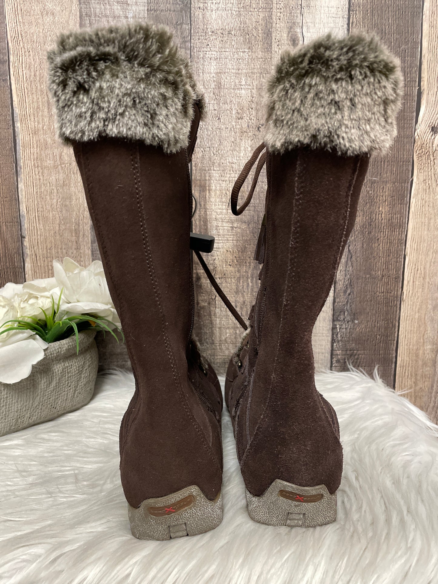 Boots Snow By Zero Xposure  Size: 8