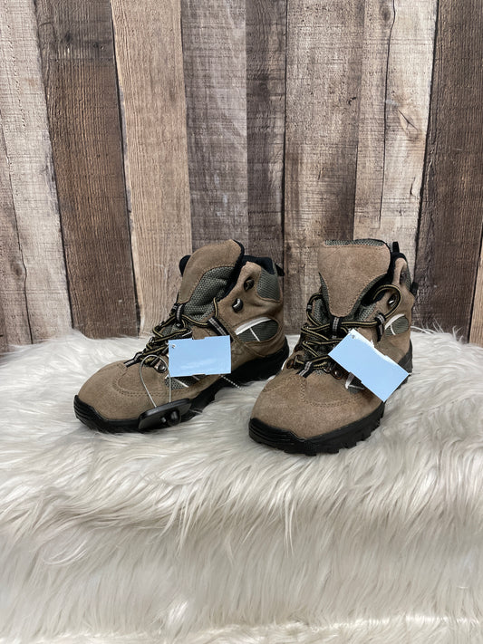 Boots Hiking By Cme  Size: 7.5