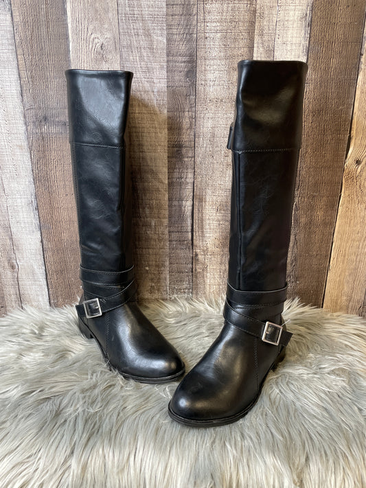Boots Mid-calf Flats By Arizona  Size: 6