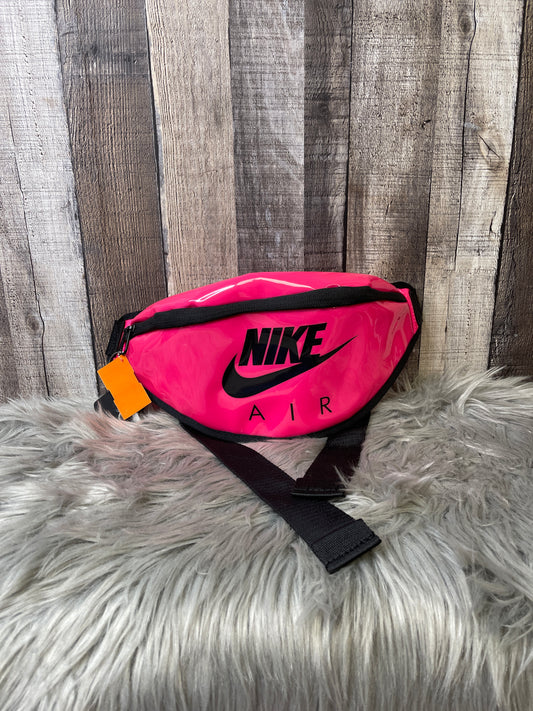 Belt Bag By Nike  Size: Large