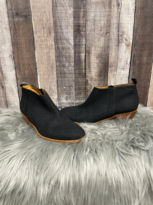 Boots Ankle Heels By Saks Fifth Avenue  Size: 9.5